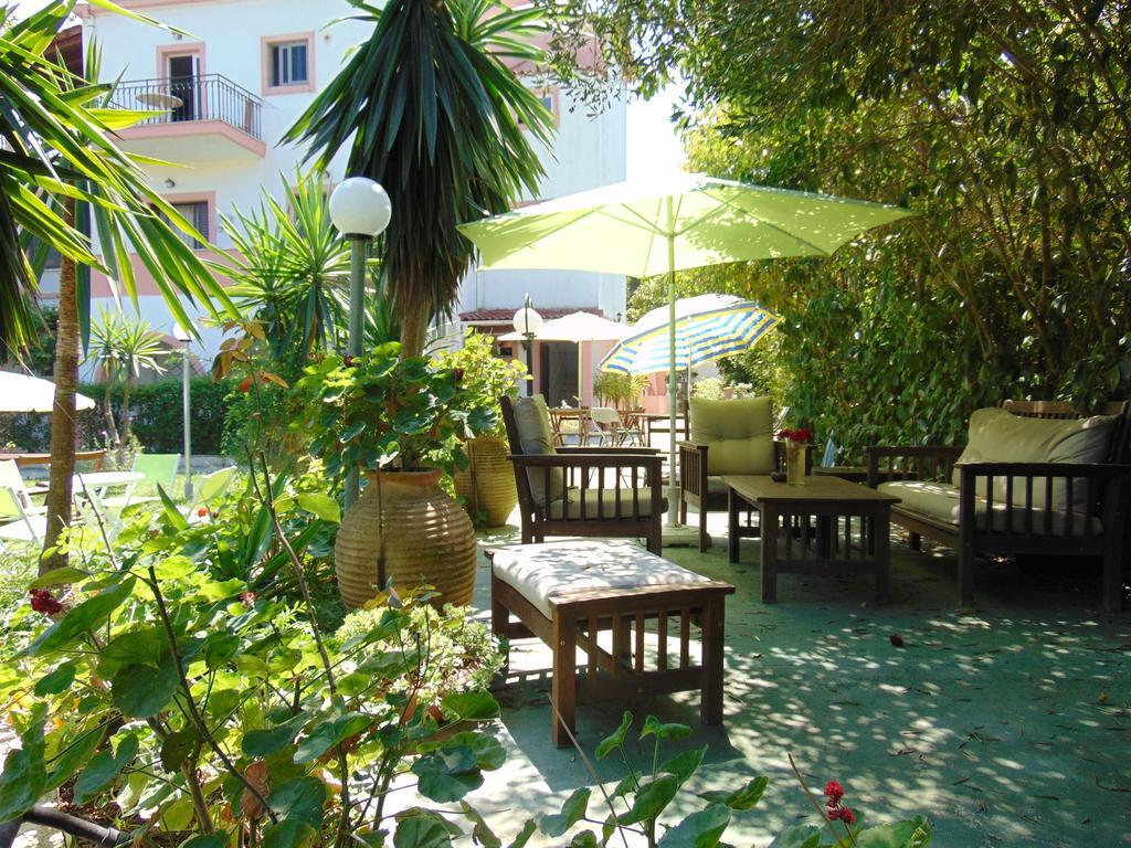 Villa Avra Dassia  Exterior photo