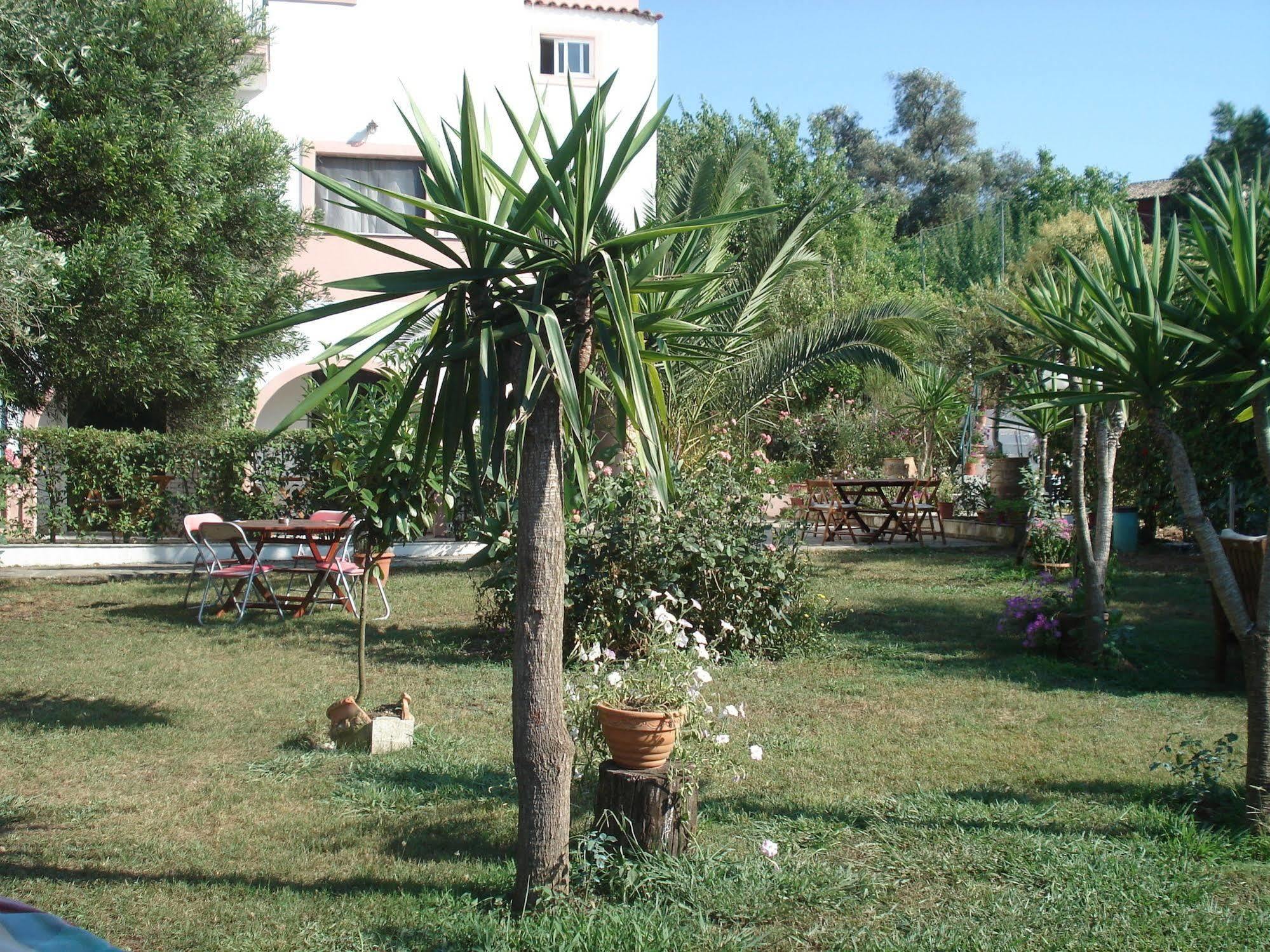 Villa Avra Dassia  Exterior photo